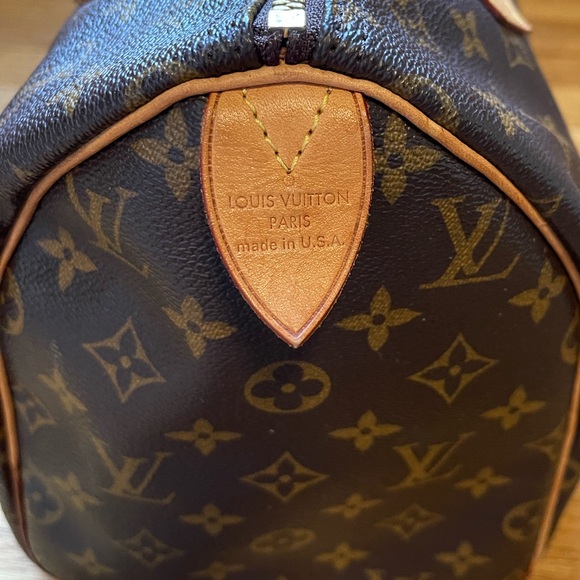 Louis Vuitton Speedy 30, Authentic - Picture 3 of 17